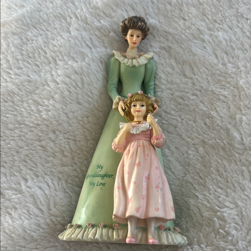 Thomas Kinkade Green and Pink Cake Topper